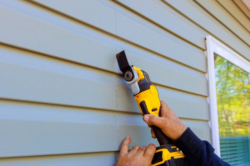 Vinyl Siding Repair - Image 4
