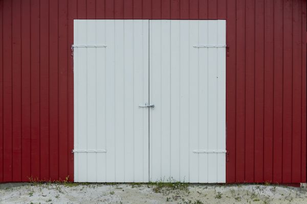 Cost of Pole Barn Siding Installation in Berkeley